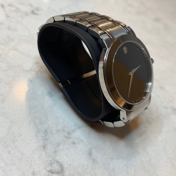 Movado - 08.1.14.1030 - Men’s Watch - Picture 5 of 9